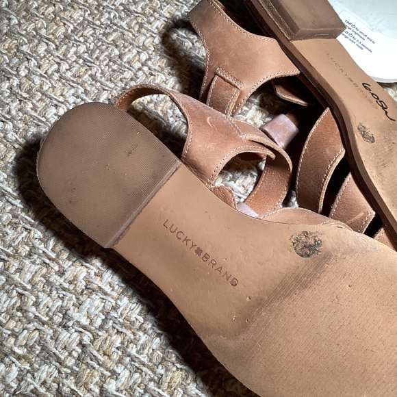 Lucky Brand sandals. - Picture 3 of 6